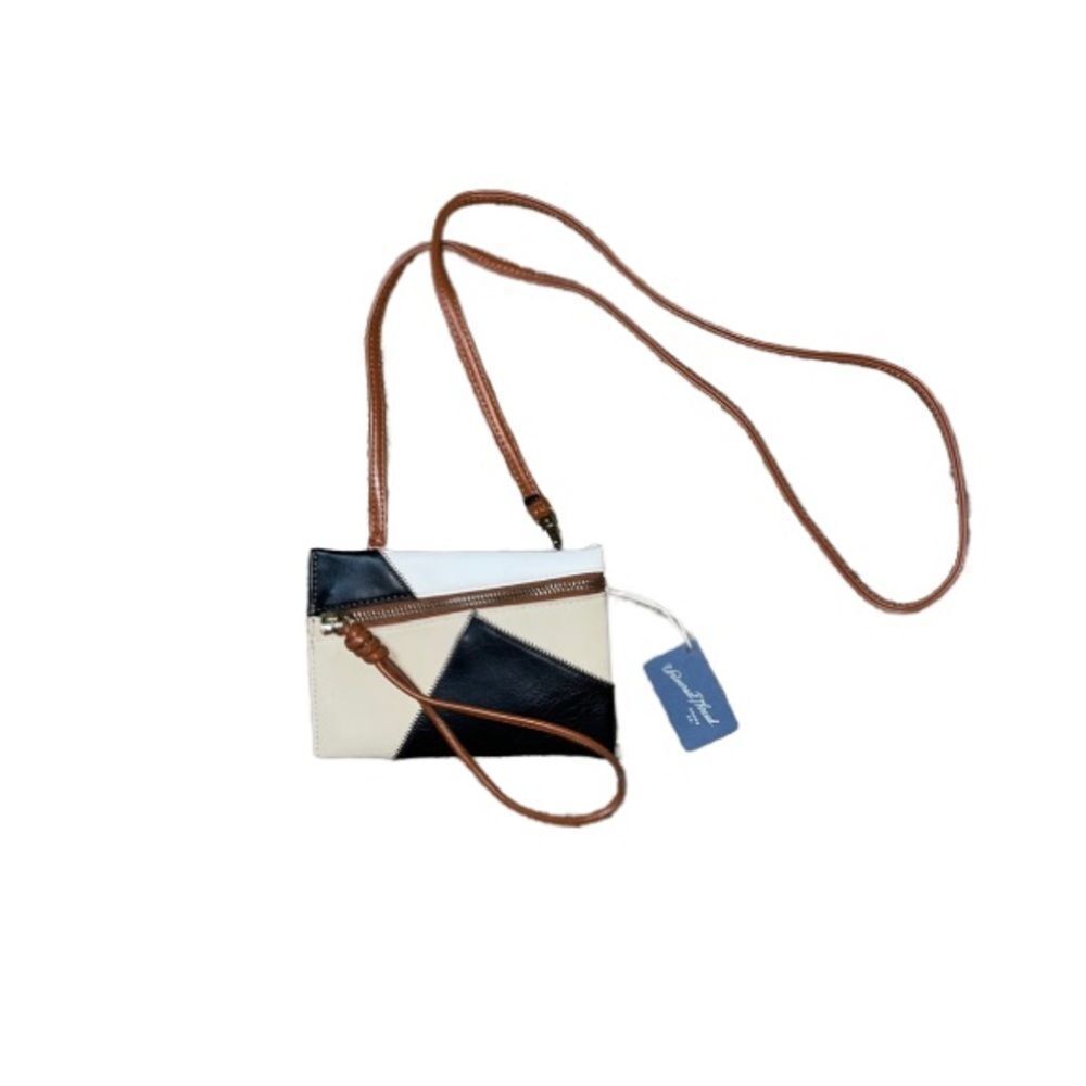 Universal Thread Geometric Crossbody Purse